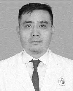 中共深圳市第三人民医院器官移植中心主任、器官移植研究院负责人、原上海交通大学器官移植研究所副所长钟林